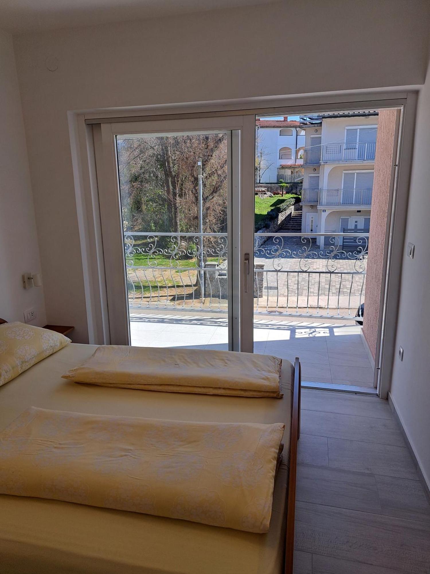 Apartmani Totic Malinska Exteriér fotografie